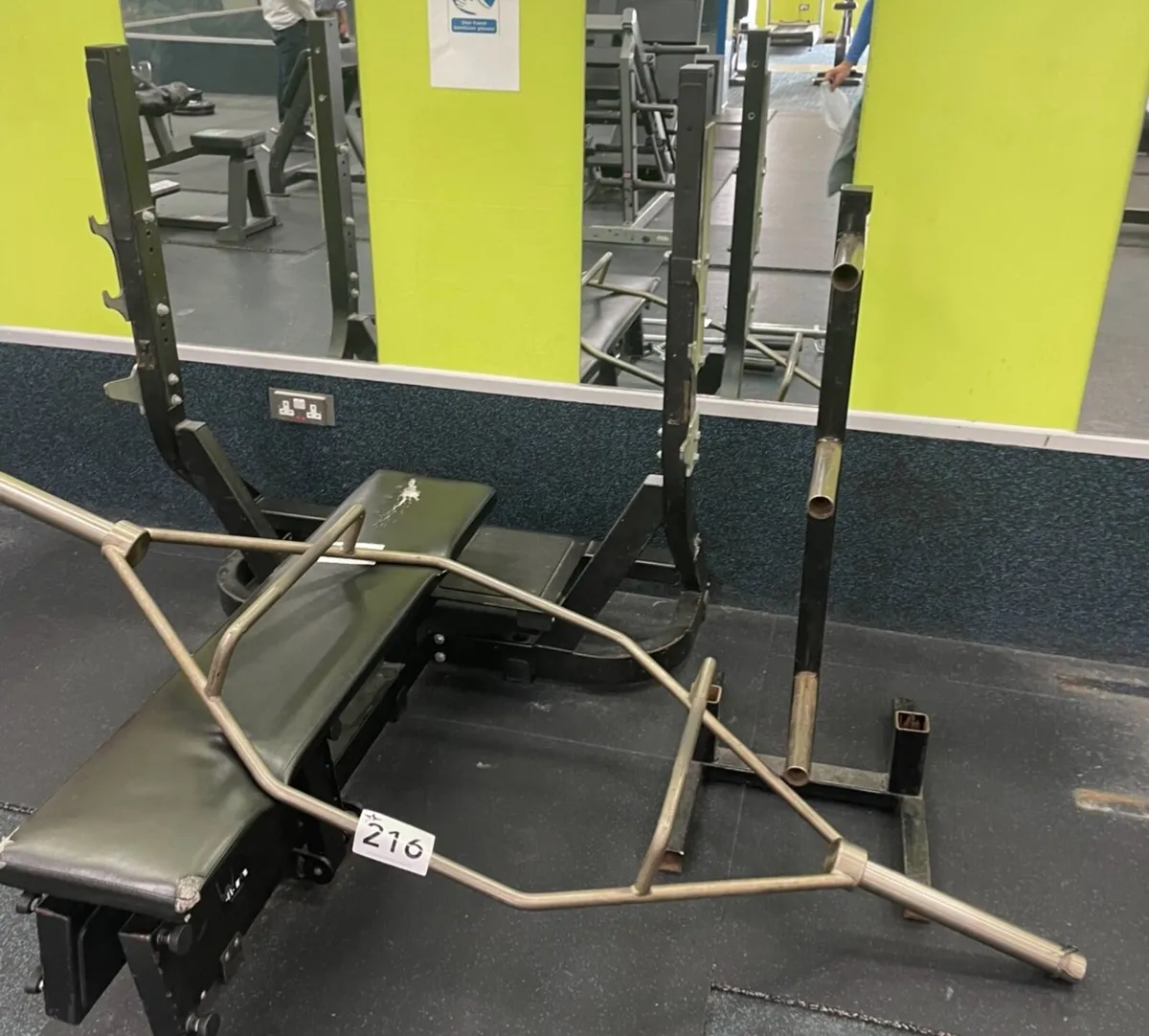 Gym equipment - Image 2