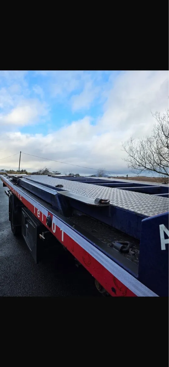 Iveco tilt and slide recovery - Image 2