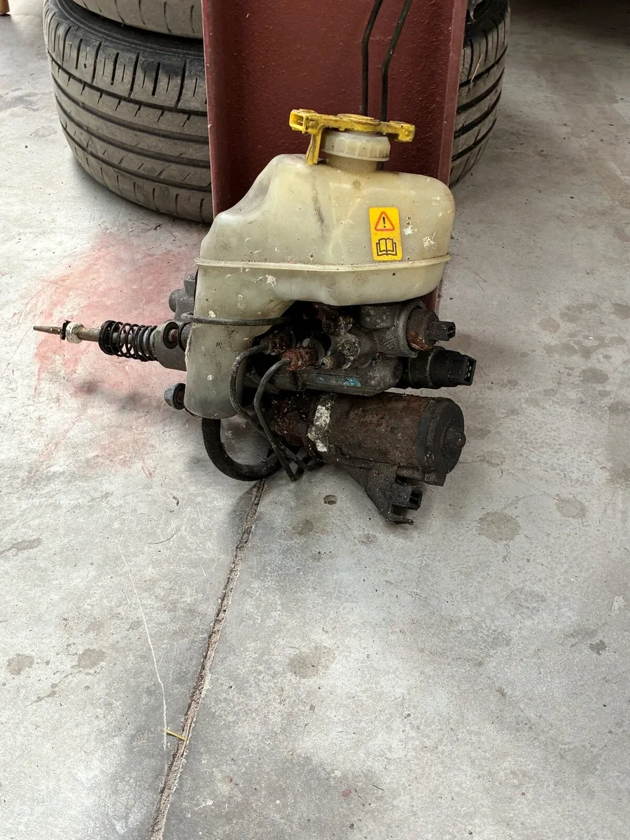 Sierra Cosworth parts - Image 2