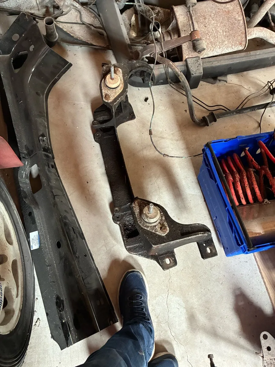 Sierra Cosworth parts - Image 3