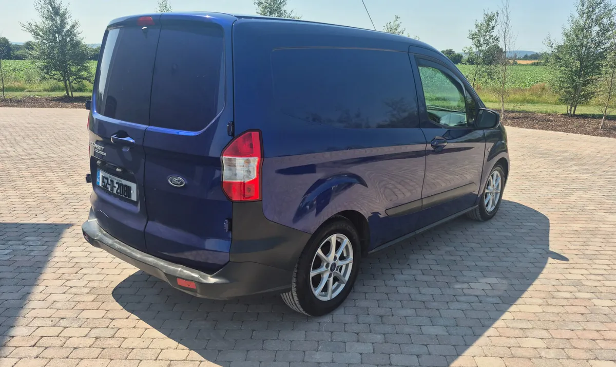 2015 Ford Transit Courier - Image 3