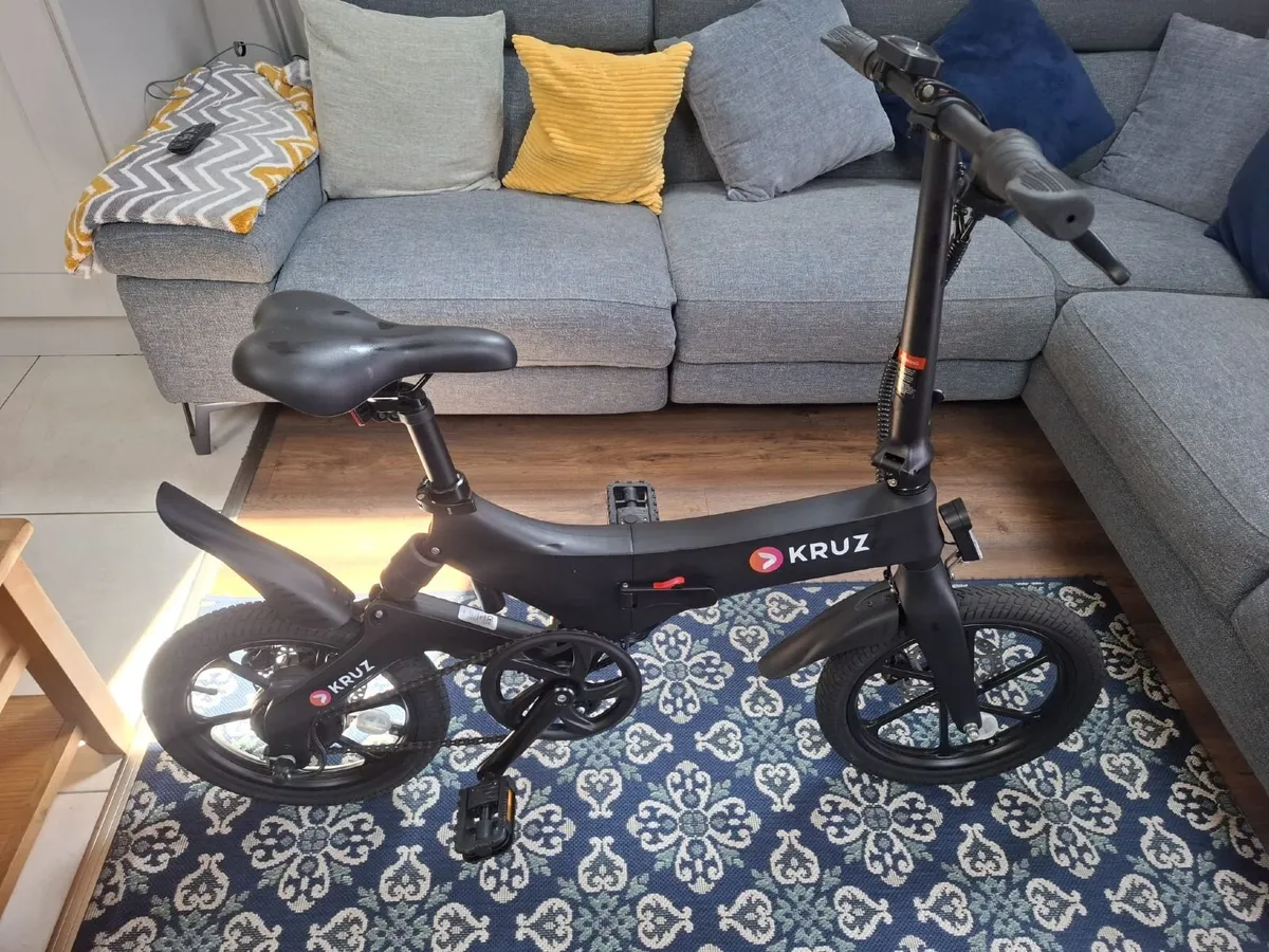 Kruz Cadiz Folding Electric Bike – Mint Condition - Image 4