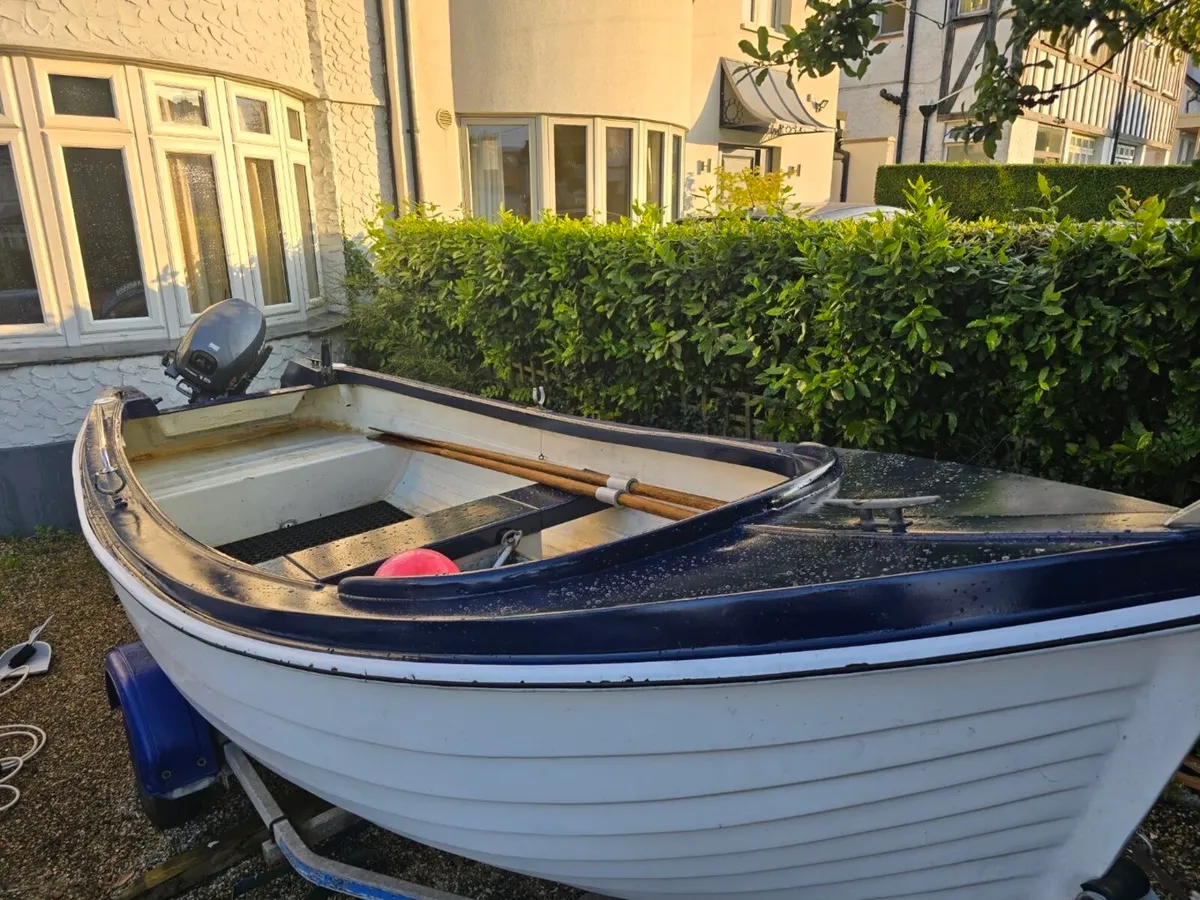 Boat - Image 3
