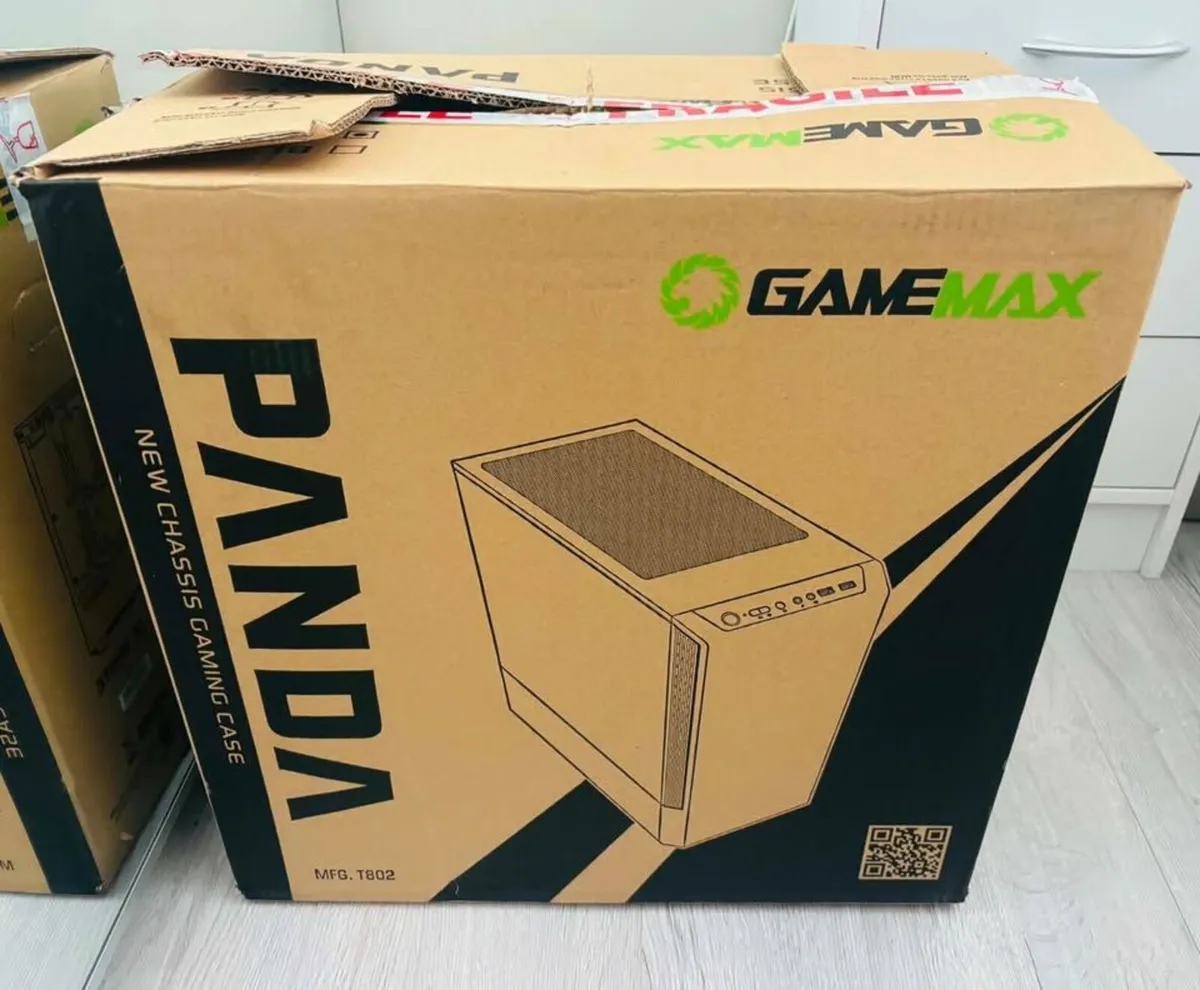 Full High Spec Liquid Cooled Gaming PC Set Up. - Image 4