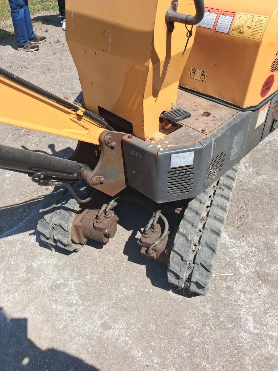 1 tonne Mini digger - Image 3