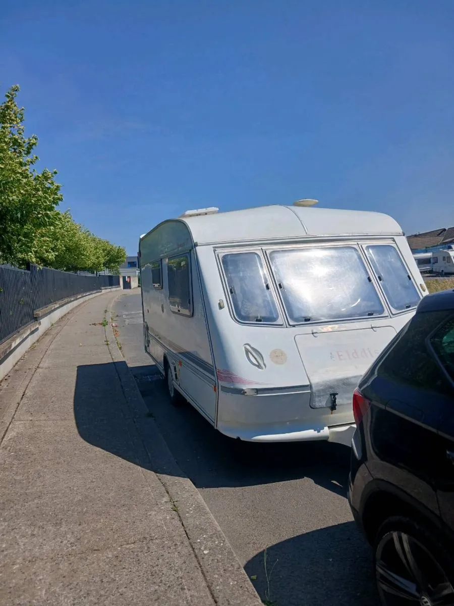 Caravan - Image 2