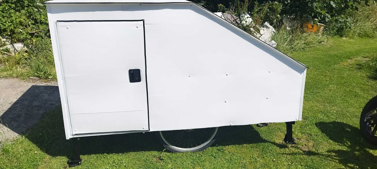 Mini bicycle camper - Image 2