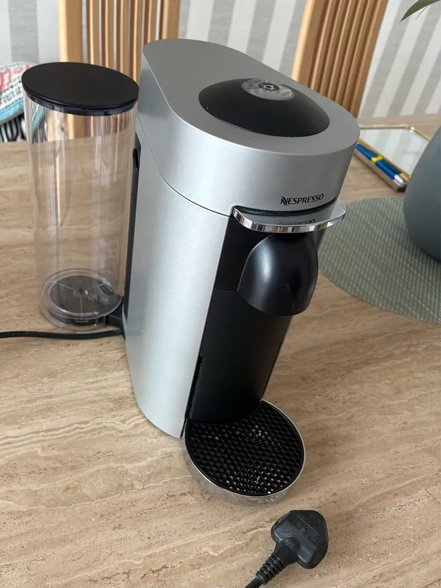 Nespresso coffee machine - Image 2