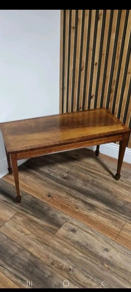 Antique Victorian table - Image 1