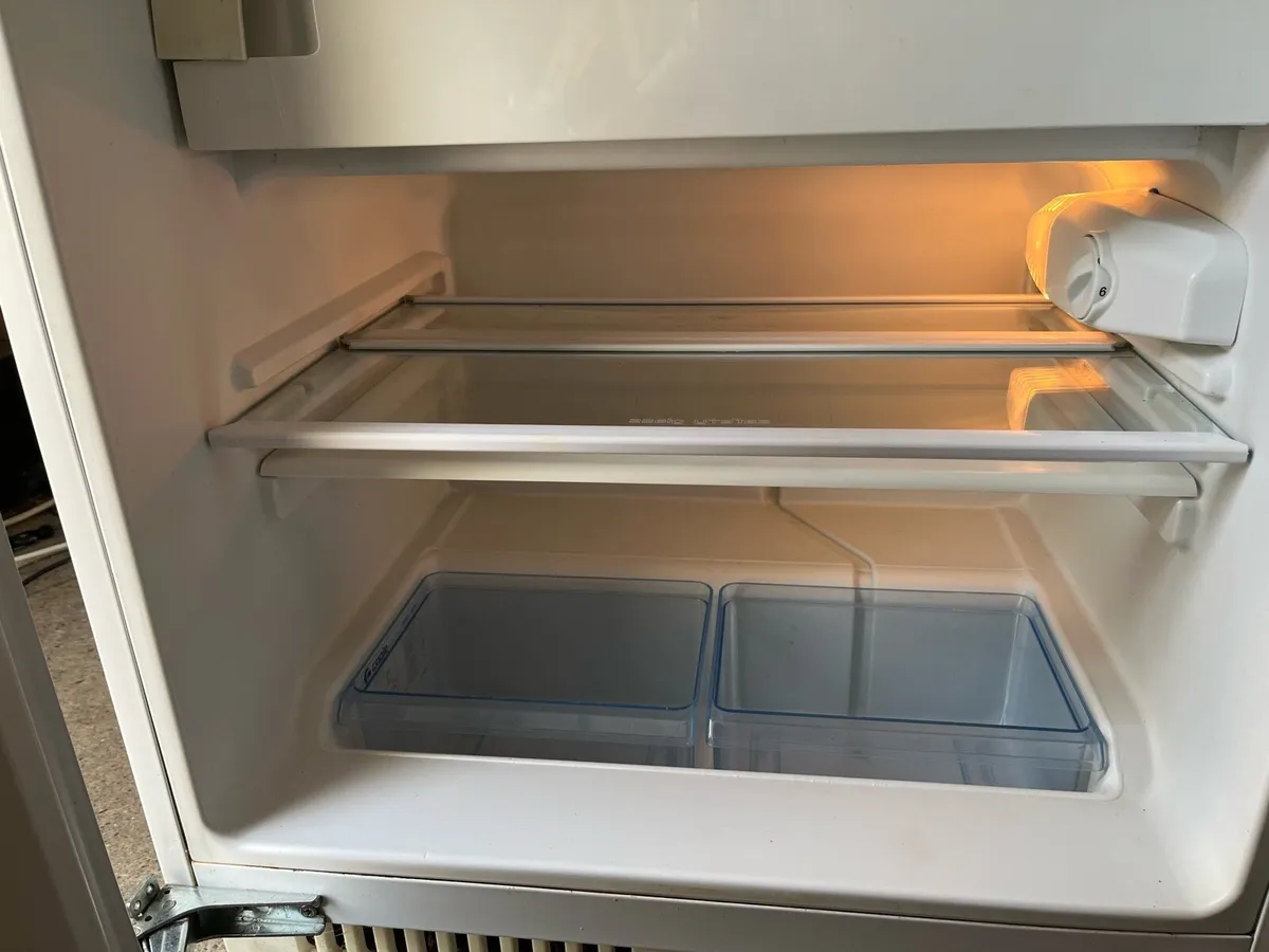 Fridge - Image 2