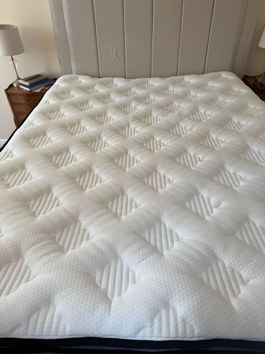 Mattress (5 foot | King) - Image 1