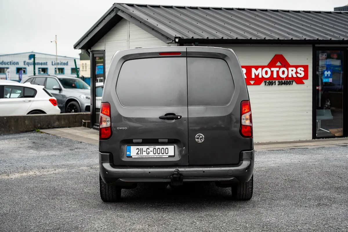 2021 Vauxhall Combo CrewCab - Image 3