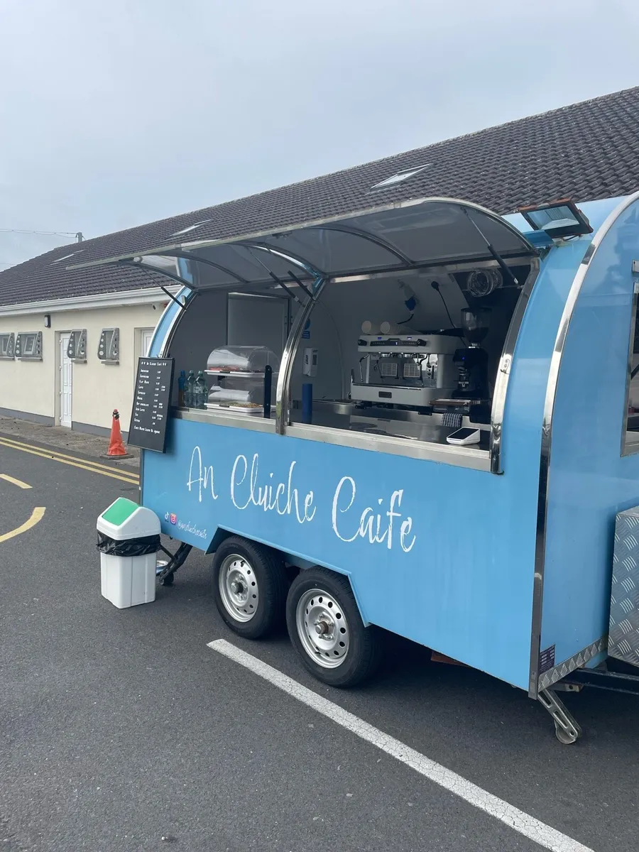 Coffee trailer WITH coffee machine - Image 3