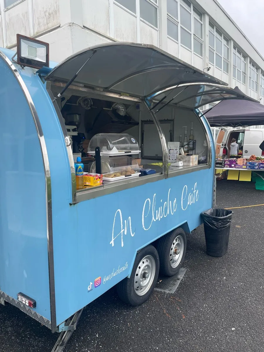 Coffee trailer WITH coffee machine - Image 4