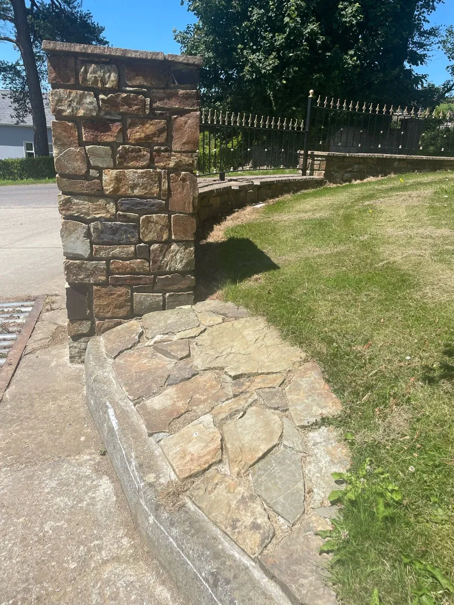 Hand picked building stone for sale - Image 4