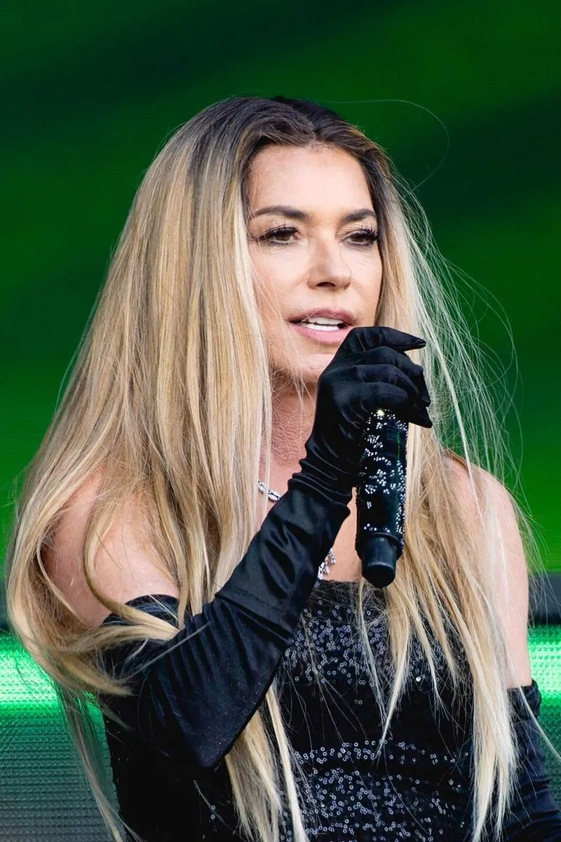 Shania Twain tickets - Image 1