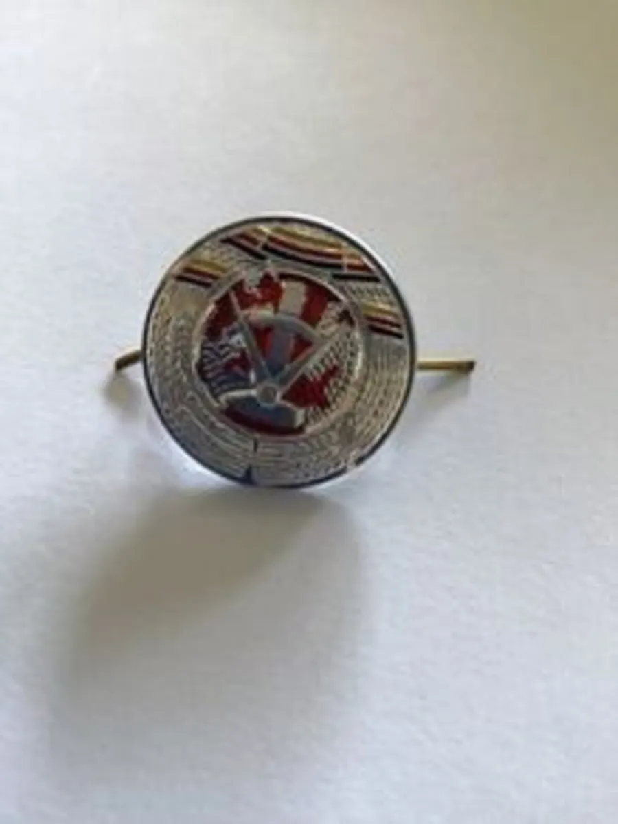 Military pin badge - State no longer exists