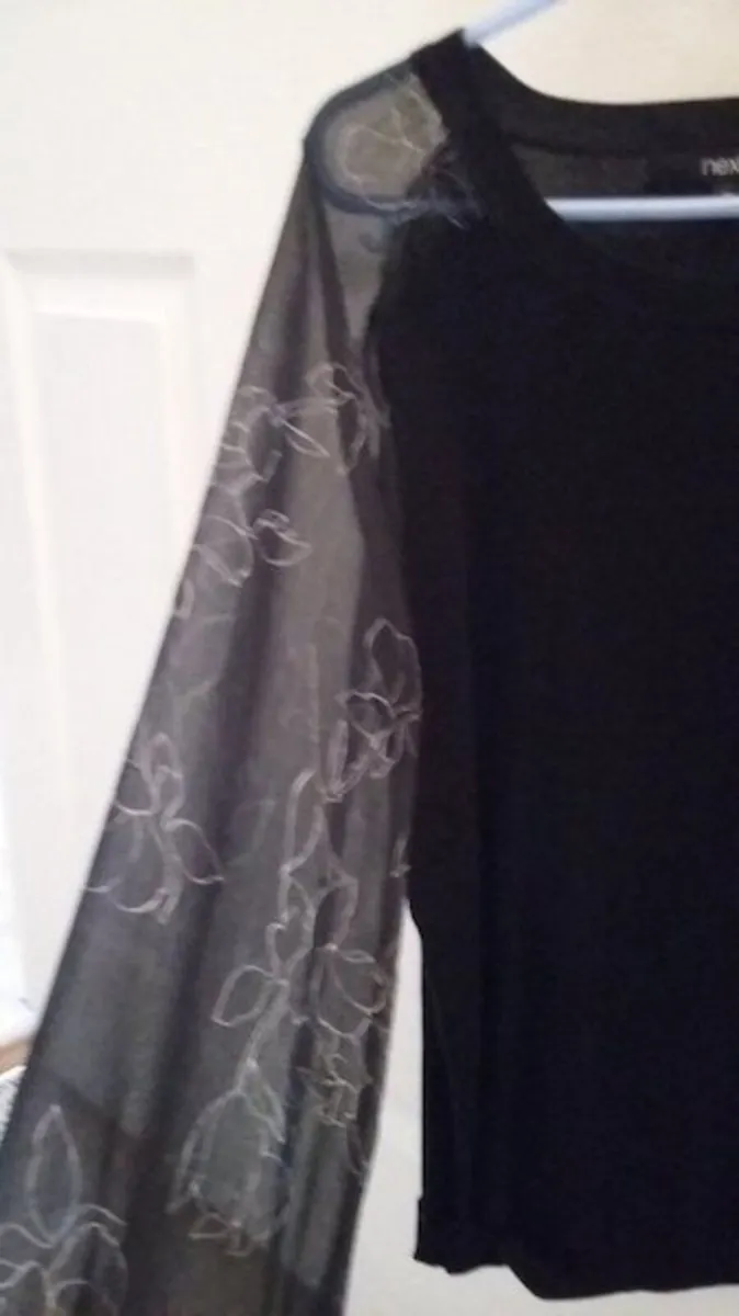 knitwear - brand new - Image 1
