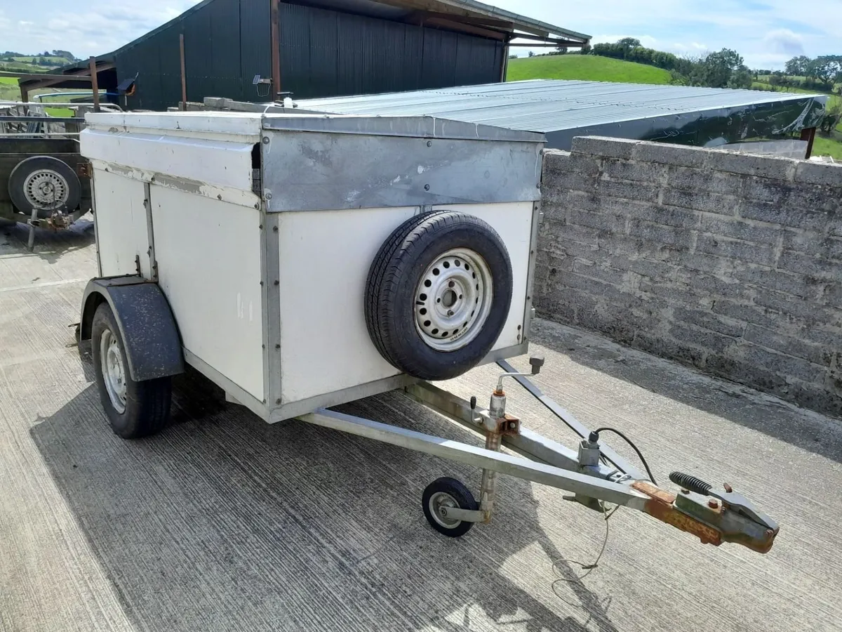 SHEEP/DOG TRAILER - Image 1