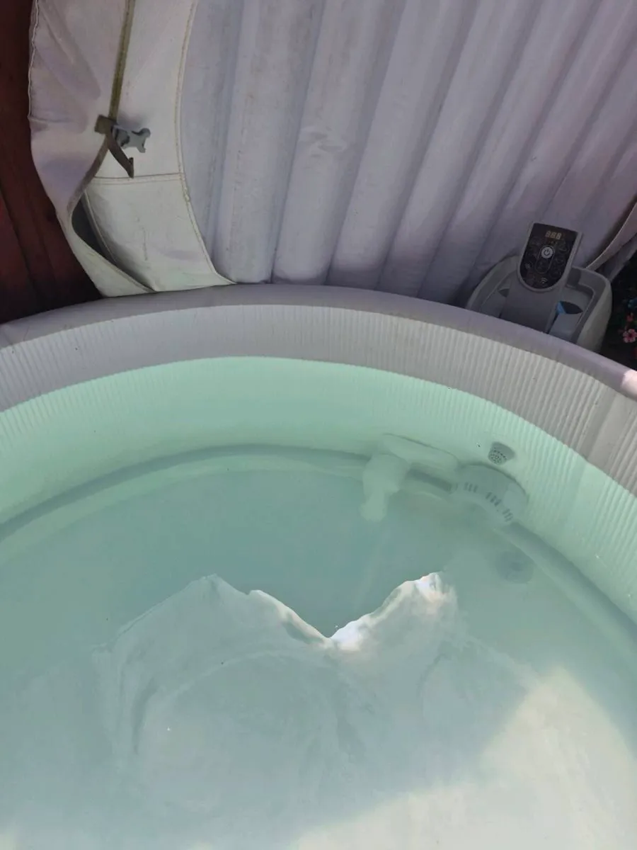 Lay spa vancouver hottub - Image 3