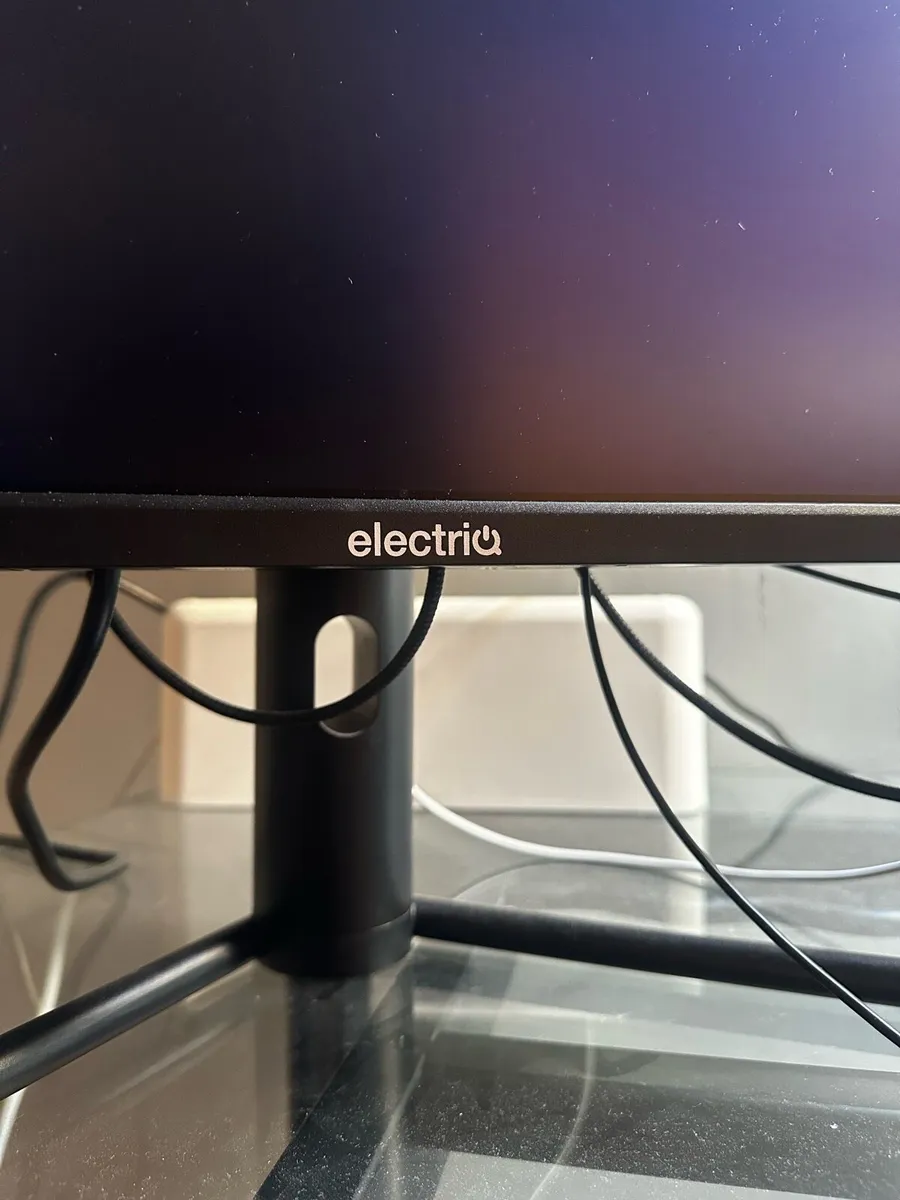 electriQ 34” Curved Gaming Monitor - Image 2