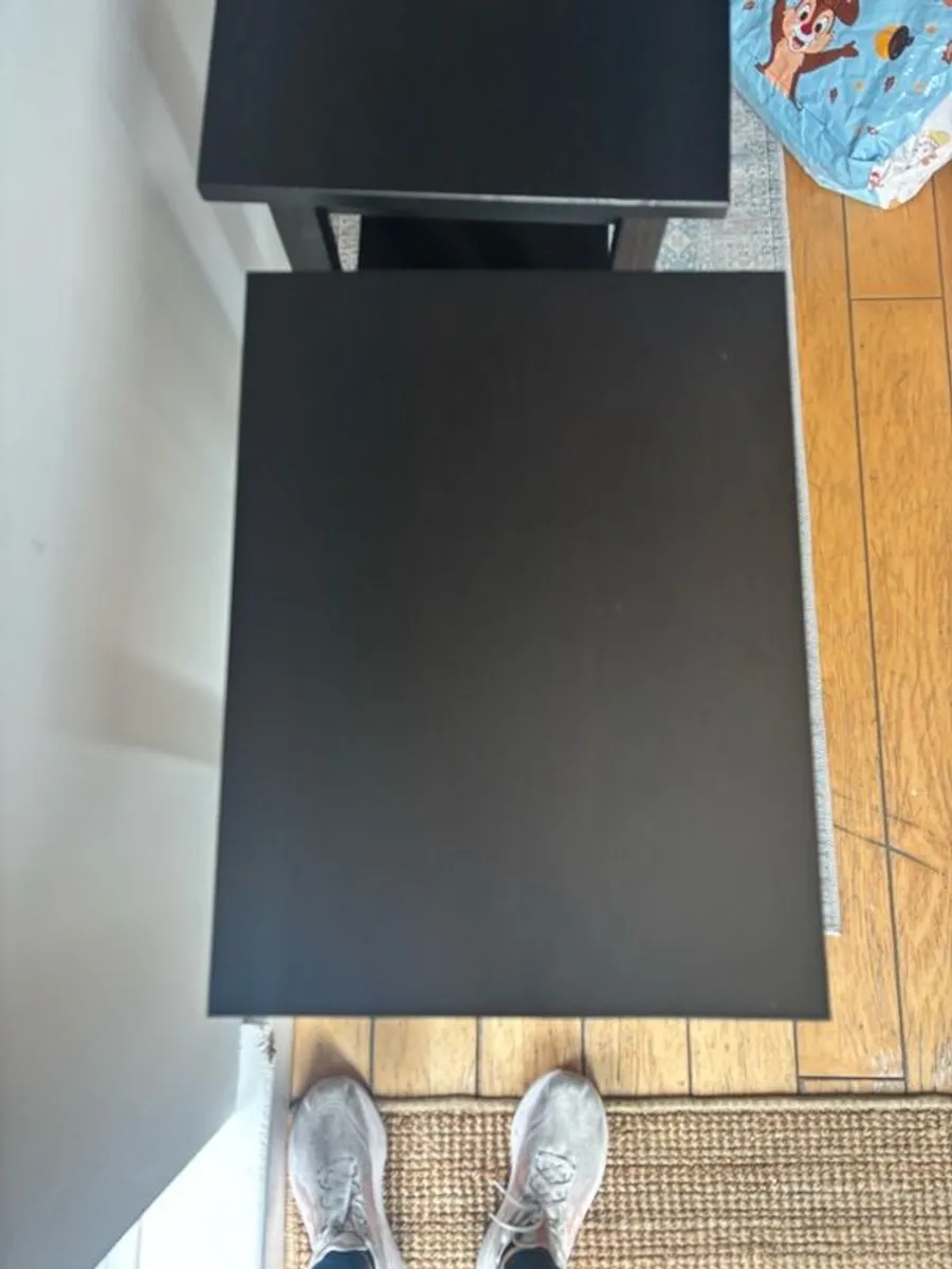 2 Bedside Lockers & 1 living room side table - Image 4