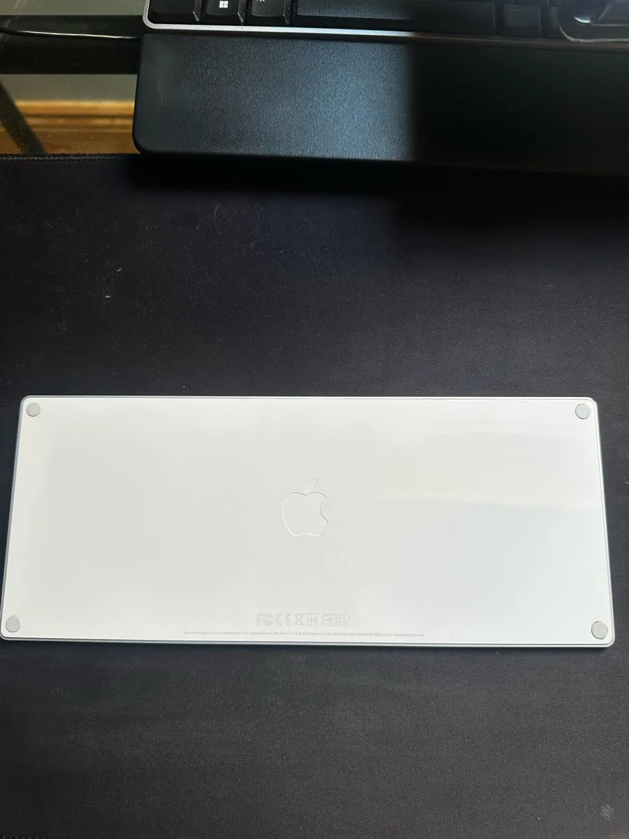 Apple Magic Keyboard + Magic Mouse - Image 2