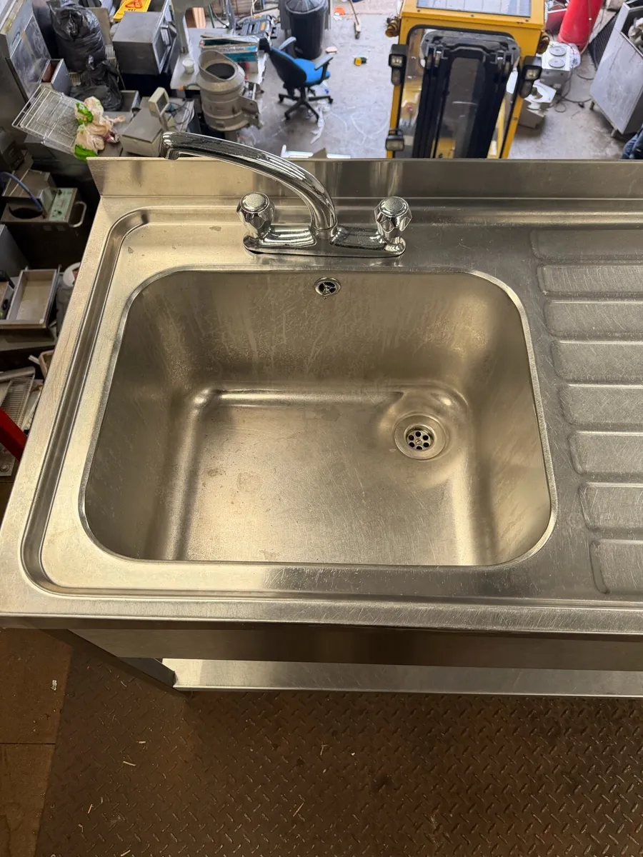 Single sink unit - Image 3
