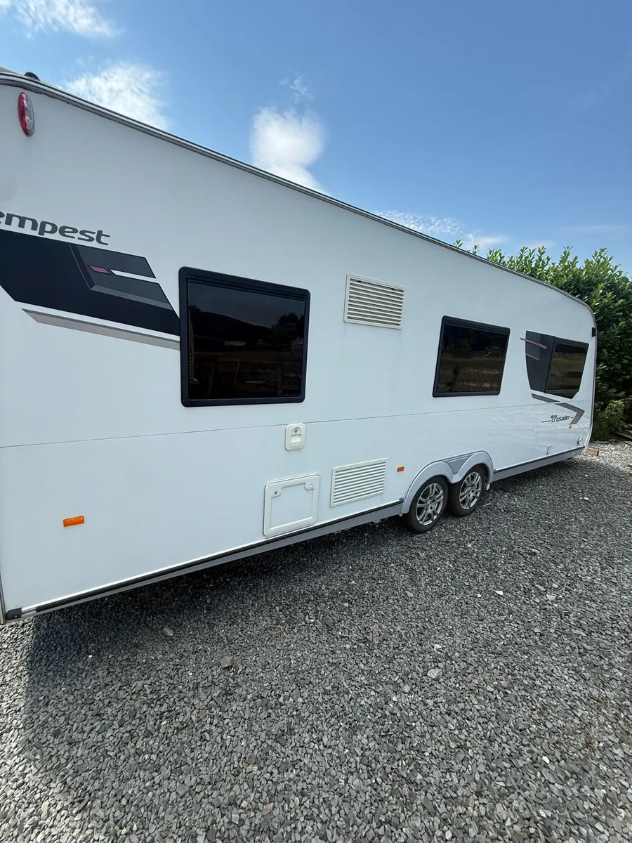 Elddis crusaders 6-7 sleep top of the range - Image 1