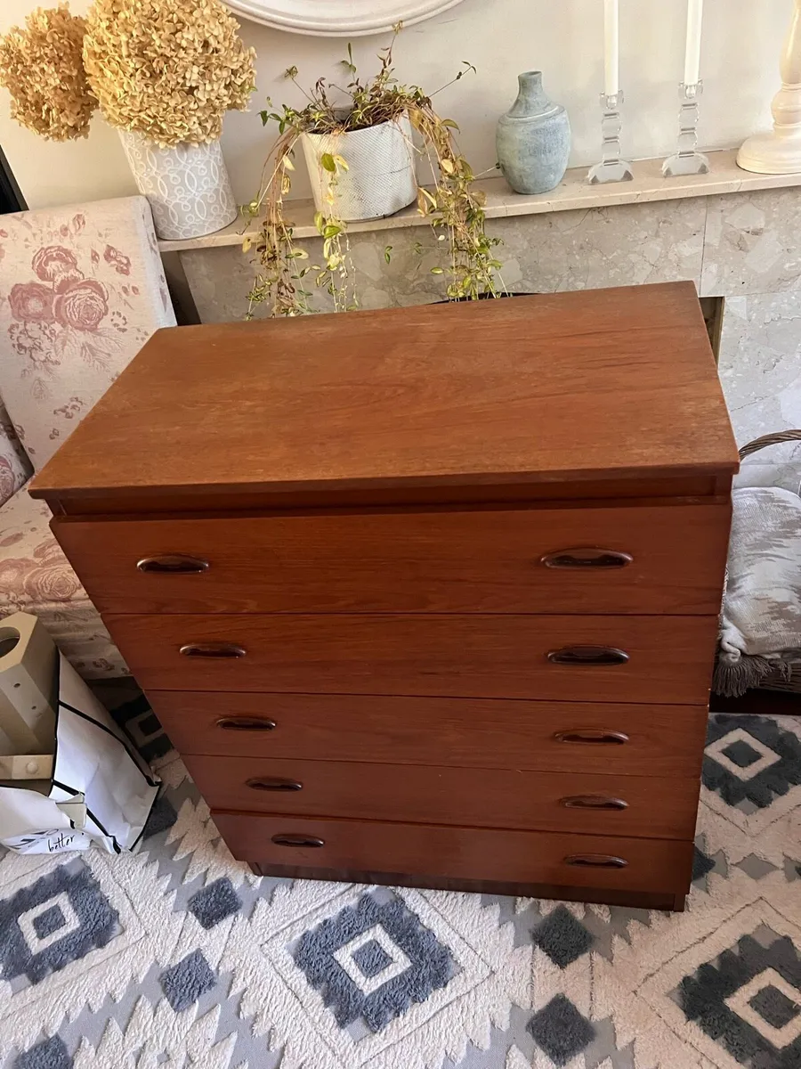 Mid century teak chest of drawers - Image 4