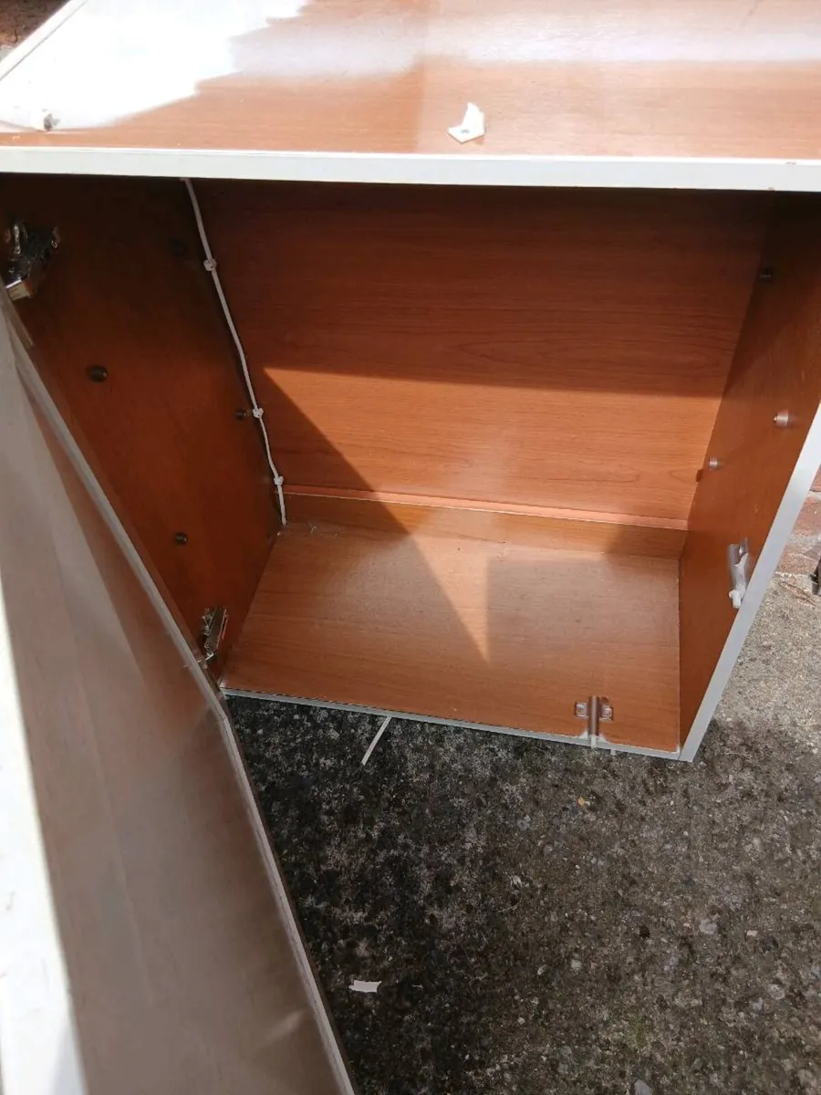Free Kitchen unit - Image 2