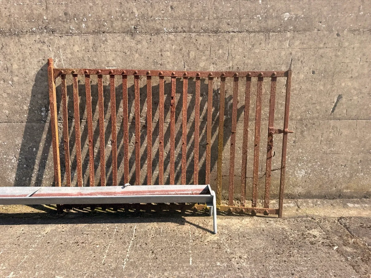 Gates - Image 1