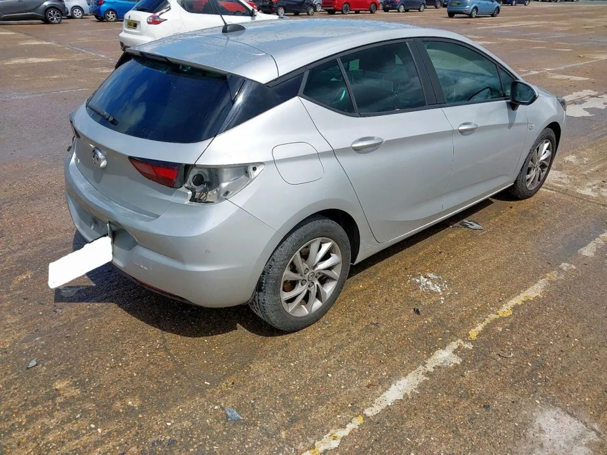 20 OPEL ASTRA  1.5 TURBO FOR BREAKING - Image 3