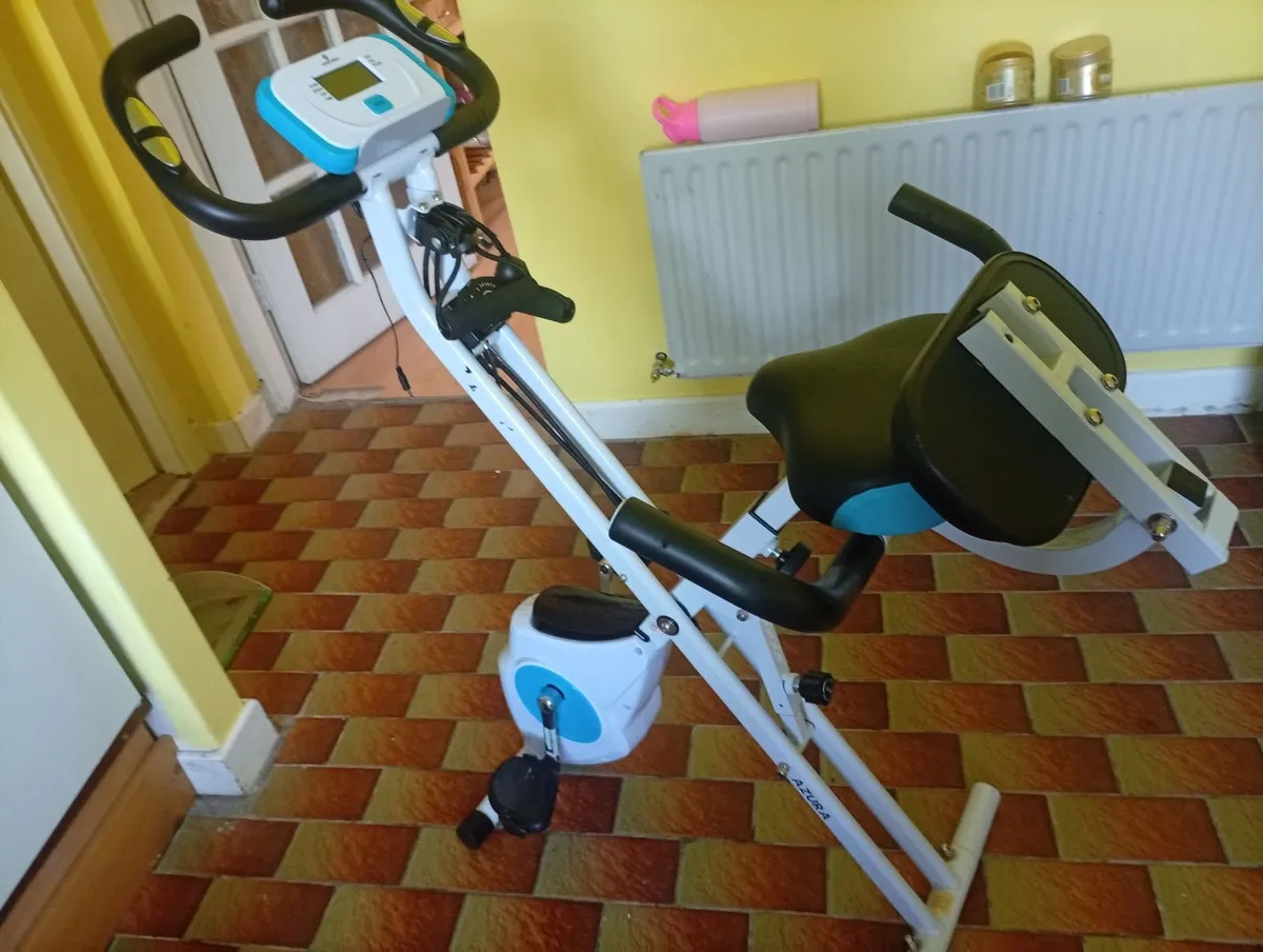 Exercise bike - Image 2