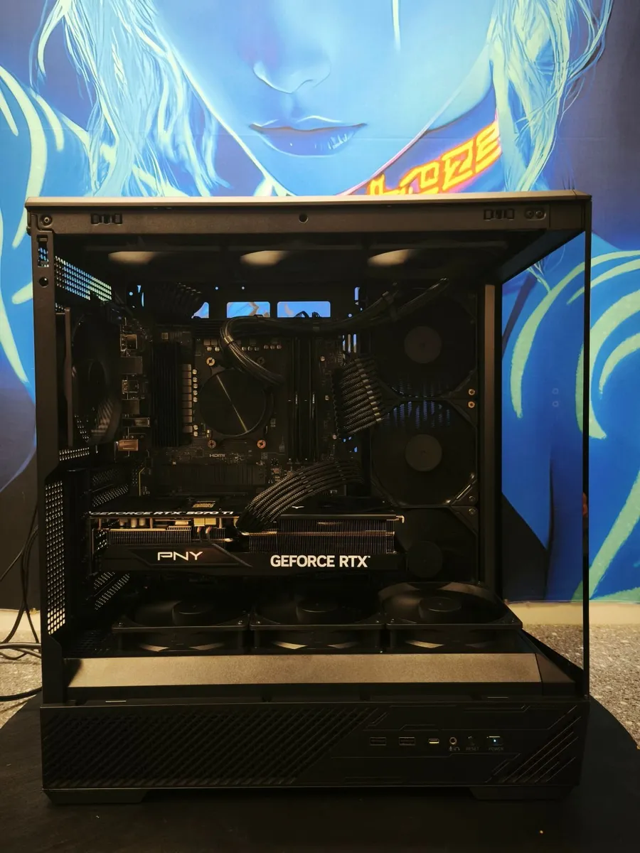 Gaming PC RTX5070Ti/Ryzen 9800X3D/32GB DDR5/1Tb - Image 1