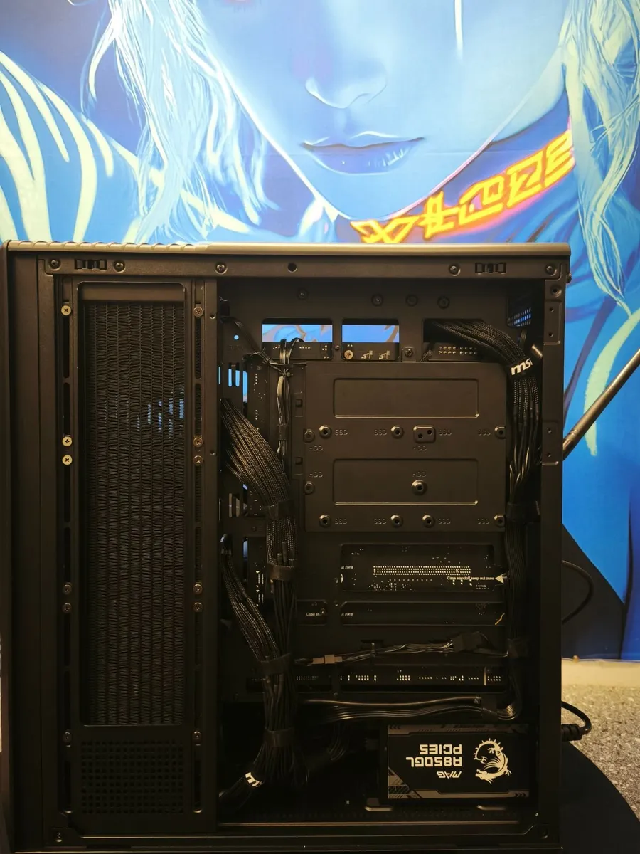 Gaming PC RTX5070Ti/Ryzen 9800X3D/32GB DDR5/1Tb - Image 4