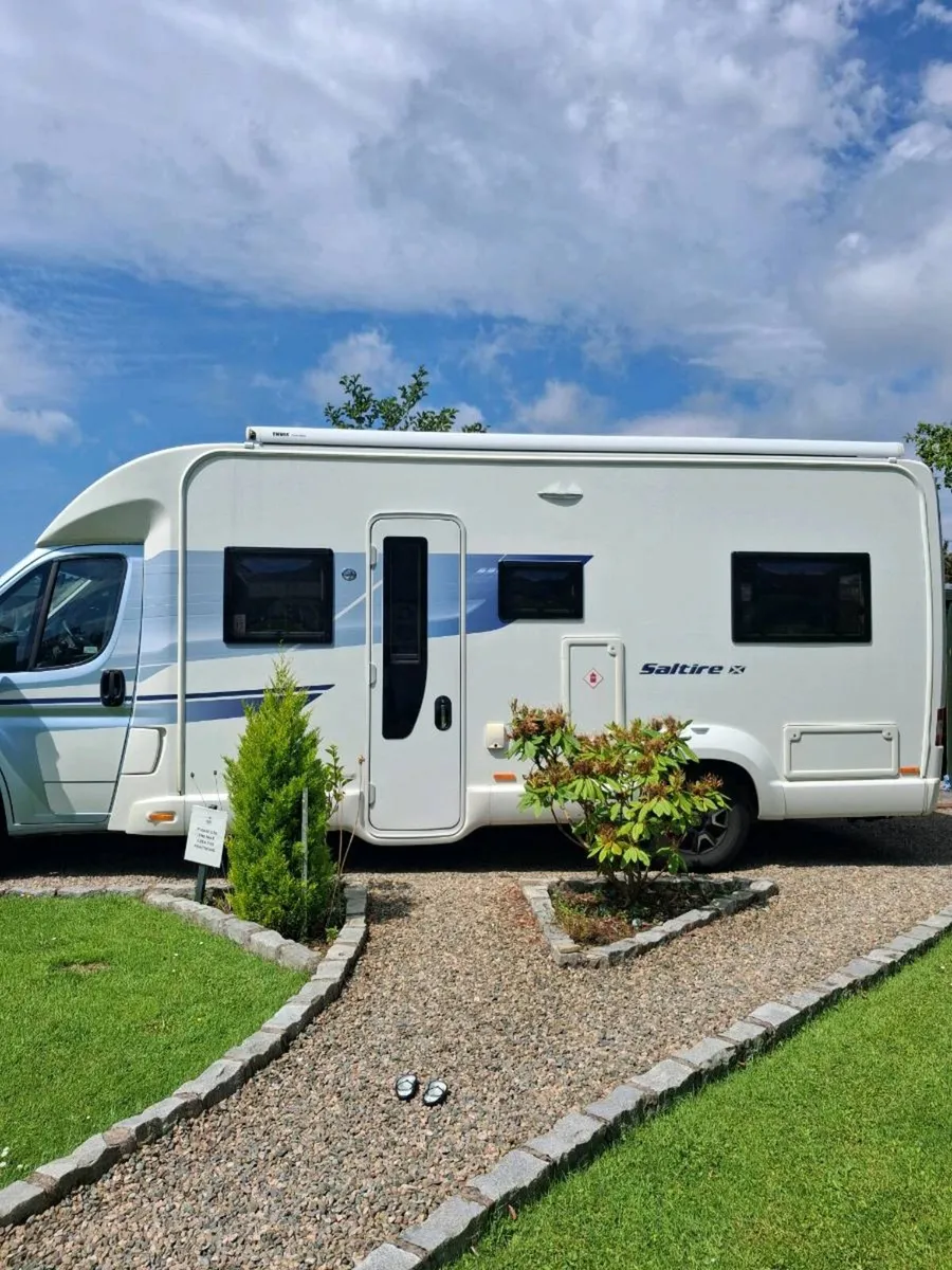 Motorhome - Image 4