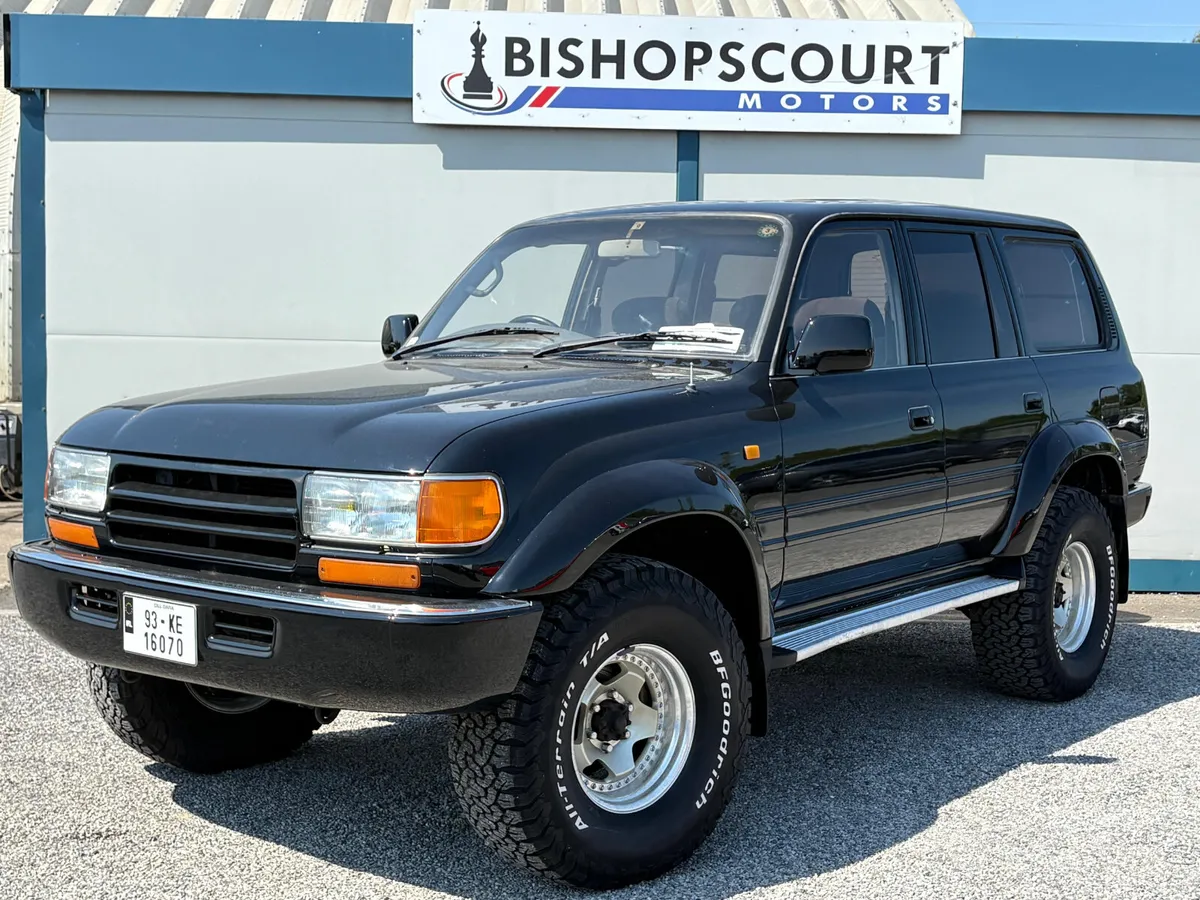 Toyota Land Cruiser 1993 - Image 1