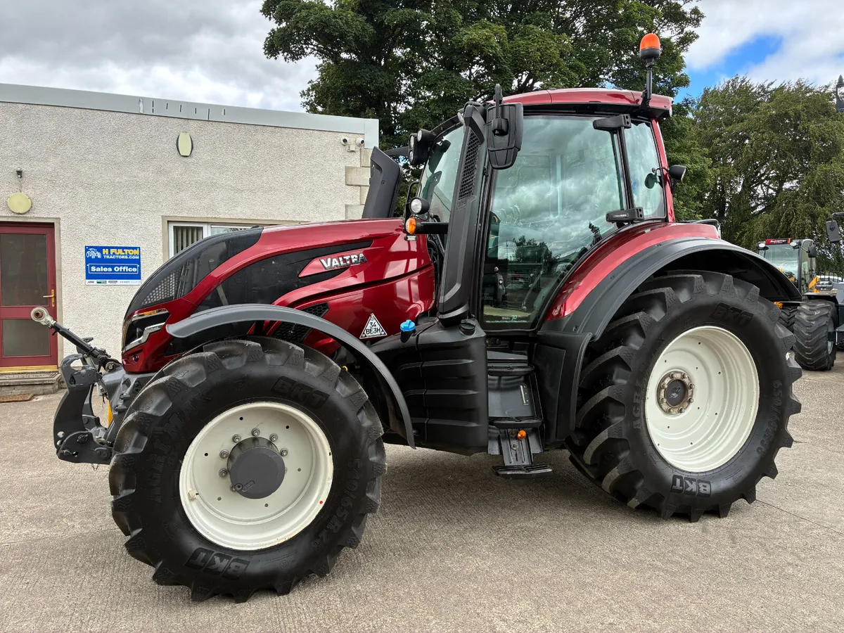 VALTRA T155 ACTIVE - Image 1