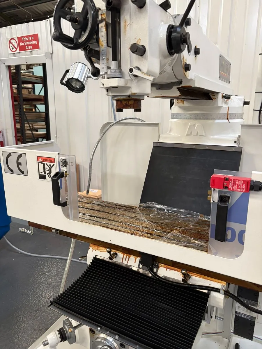 Milling machine - Image 4