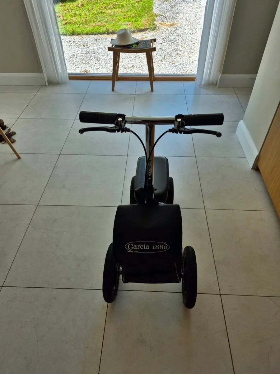 Knee scooter - Image 4