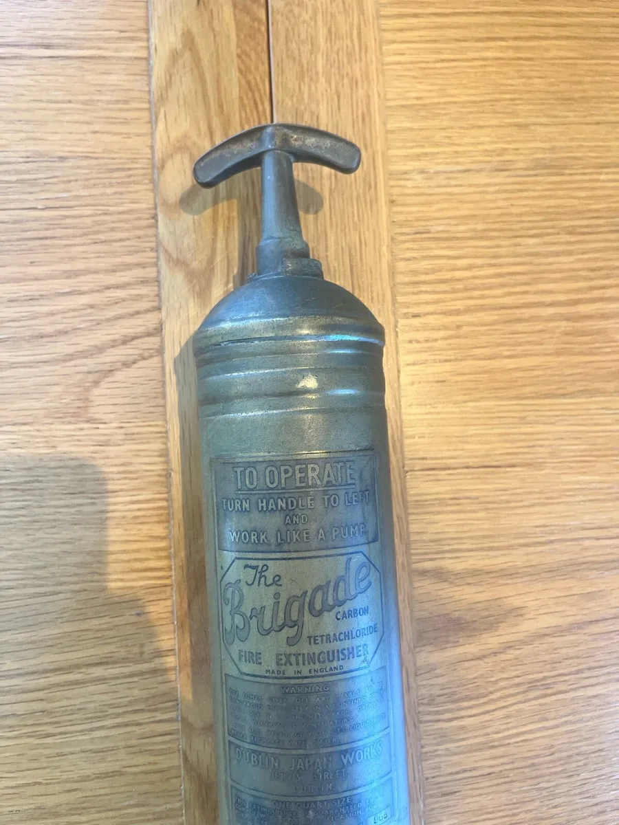 1940s Dublin Japan Works Fire Extinguisher - Image 2