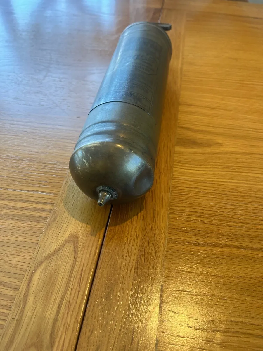 1940s Dublin Japan Works Fire Extinguisher - Image 3