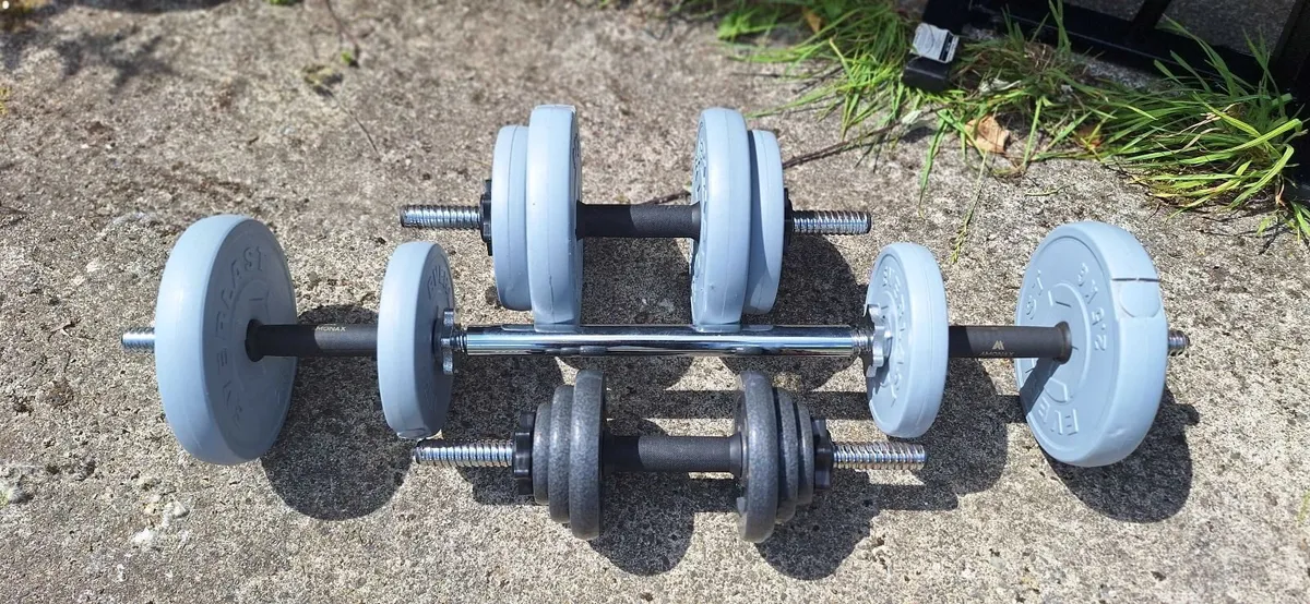 weights bench and weights - Image 4