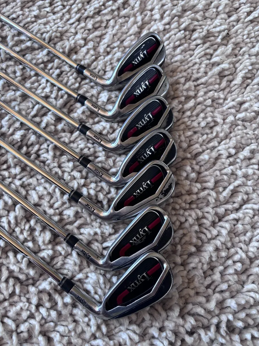 Golf irons - Image 1