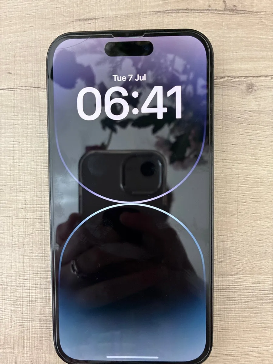 iPhone 14 Pro - Image 1