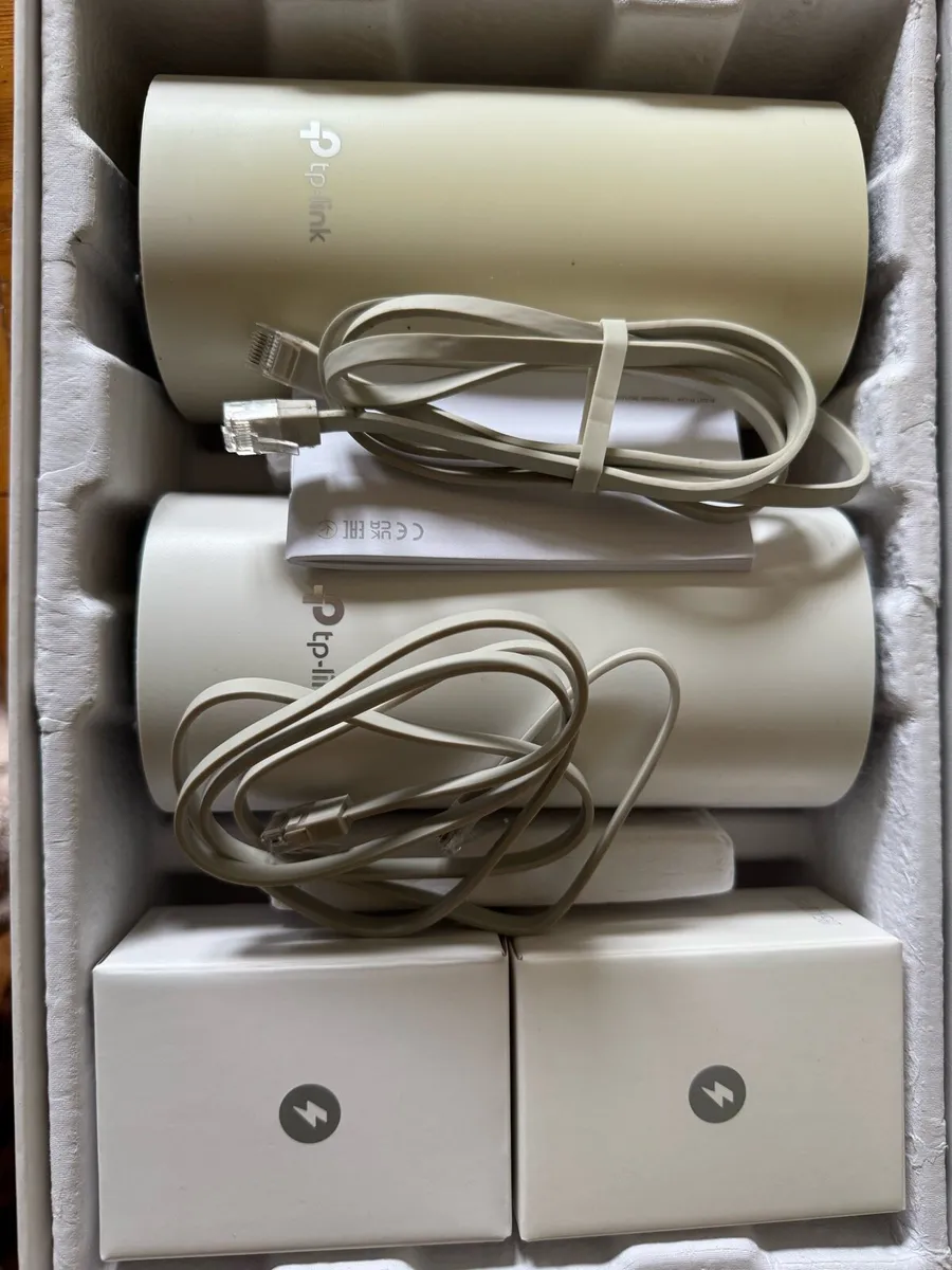 TP-Link Deco E4 Mesh WiFi System (4 Units) - Image 1