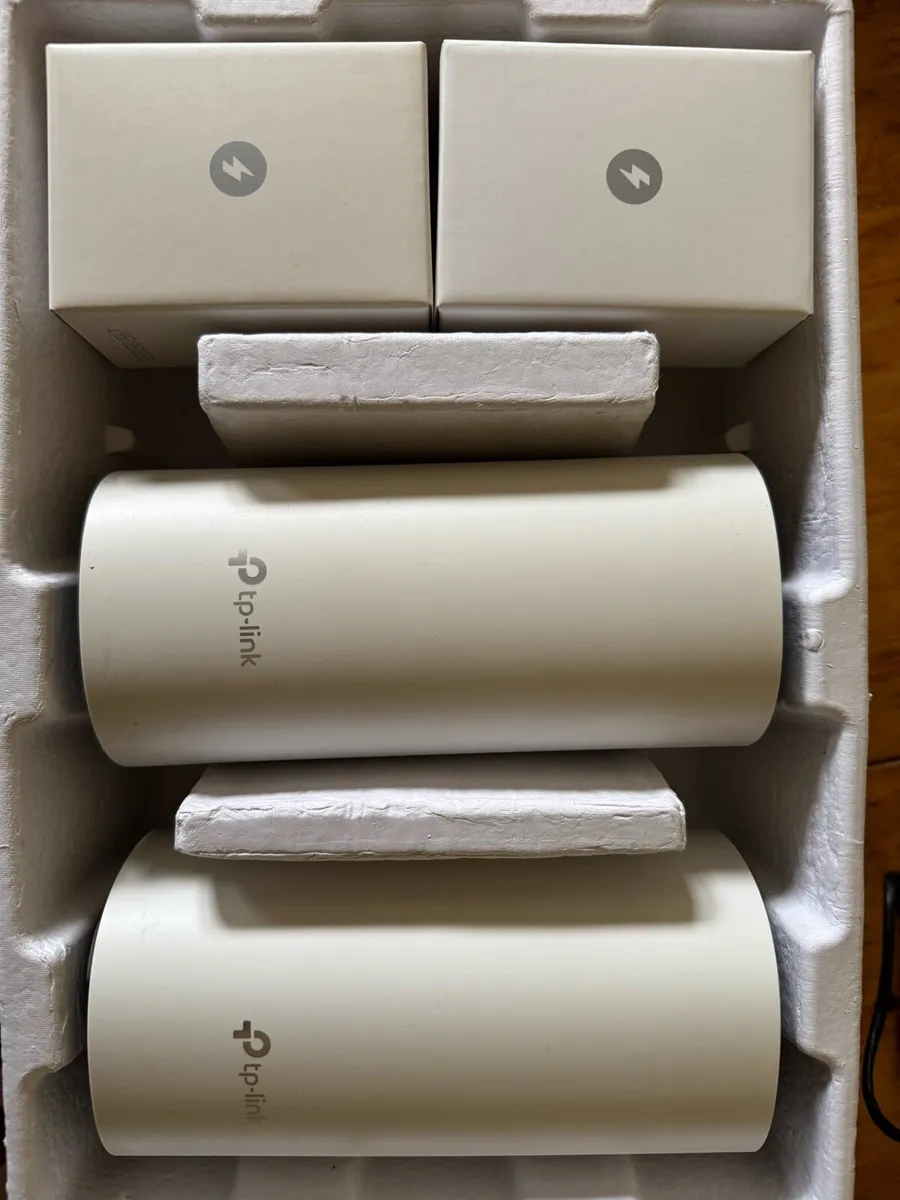 TP-Link Deco E4 Mesh WiFi System (4 Units) - Image 2