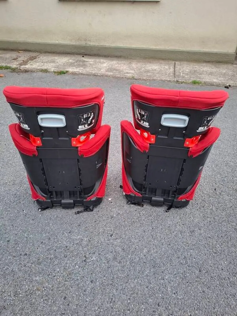 2 x Liverpool Football Club Joie Trillo Car Seats - Image 4