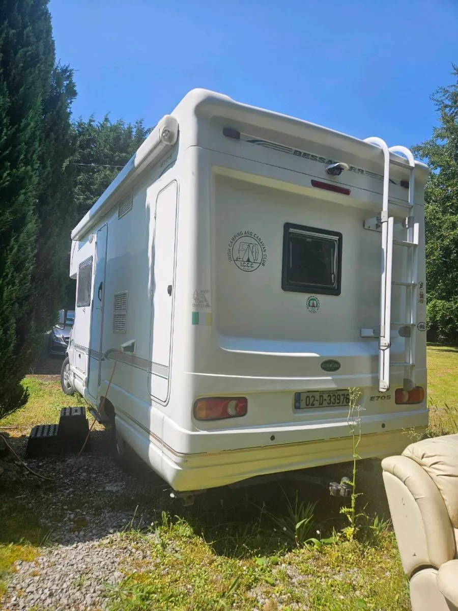 Bessacarr E705 Motorhome - Image 3